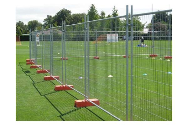 Orange Customized Temporary Fence Panels For Environmental Protection Areas