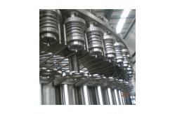 China 330 - 2250ml Juice Bottle Filling Machine High Productivity Liquid Filling Machine supplier