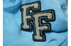 China Eco-Friendly Towel Felt Custom Sew On Embroidered Patches / Garment Accessories supplier