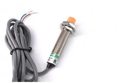 China Normally Open NPN Proximity Switch , M12 Inductive Proximity Sensor 3 Wires supplier