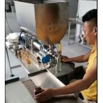 50ml Custom Head Piston 2KW Sauce Bottle Filling Machine for sale