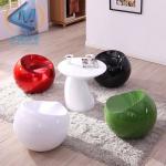 Fiberglass Apple-Shaped Ball Chair – Seating for Mall Leisure Areas