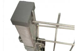 China Rectangle Post PE Coating 50*200mm Wire Mesh Security Fence supplier