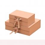 Luxury Magnetic Packaging Box Book Shaped Paper Clamshell Gift Box Custom Print for sale