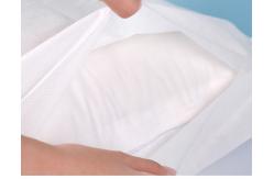 China 50G Standard Size Disposable Pillow Cover One Time Use Pillow Cases supplier