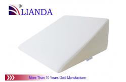 China Foot Smart Bed Wedge Support Cushion , Memory Foam Pillow Cushion supplier