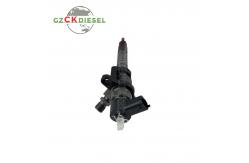 China Fuel Injector 0445120048 0445120049 ME226718 ME223749 for 4M50 4M40 Engine supplier