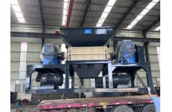 China Double Shaft Shredder for Waste Tire Rubber Recycling Machine supplier