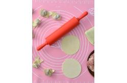 China Handle Silicone Rolling Pin Non Stick For Home Kitchen Cake supplier