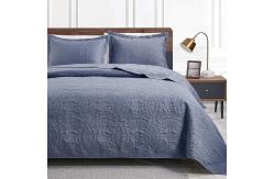 China 3 Piece King Size Bedspreads Soft  Summer Quilt Microfiber 100% Polyester supplier