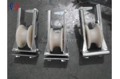 China Advanced Swerve Skyward Stringing Block For Aerial Cable Installation supplier