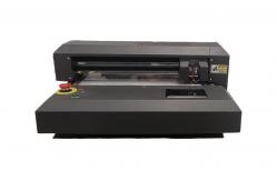 China Anycut Flatbed Die Cutting Plotter Machine Desktop Vacuum-Stable Adsorption Intelligent Positioning supplier