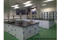 China Lab Workbench With Wall Cabinet For Factory Lab Equipment supplier
