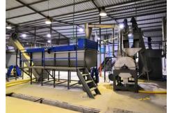China Waste 2000kg/Hr Plastic Recycling Line Pet Bottles Crushing Washing Drying Machine supplier