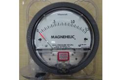 China Dwyer 2000 1.5Kpa Magnehelic Differential Pressure Gauge 2% of FS supplier