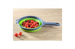China 1400ML high quality Kitchen Foldable TPR Strainers Collapsible Colanders with Handles supplier