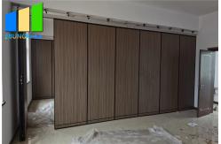 China Soundproof Sliding Foldable Partition Wall Sri Lanka For Office Meeting Room supplier