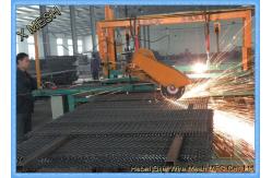 China Rust Resistant Mining Vibrating Screens Mesh Manganese Steel And Polyurethane Material supplier