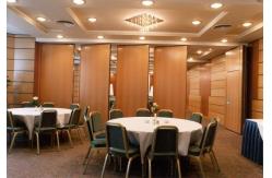China Muti - Function Heat Insulation Sliding Folding Partition Walls Floor To Ceiling supplier