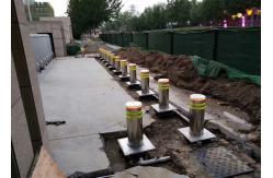 China Automatic Hydraulic Road Bollards 3s-6s Speed Adjustable With Electronic Remote Control supplier