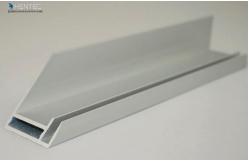 China Silvery Aluminum Solar Panel Frame Bending Tempered Glass Solar Panel supplier