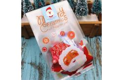 China Christmas Stand Up Pouch With Handle, Snack Zipper Packaging Bag With Window supplier