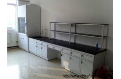 China 3000mm Steel Lab Furniture Desk Smooth C / H Frames With Strong Loading Capacity supplier