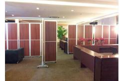 China Room Driver No track With Floor Wheels Partition Wall Folding Project supplier