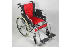 China Multifunctional Aluminum Manual Wheelchair Easily Portable Flip Up Armrest supplier