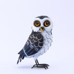 Lifelike Metal Yard Ornaments Customized Metal Owl Yard Art Creative for sale