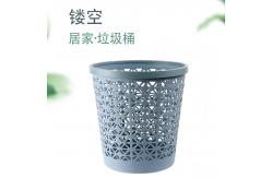 China Hollow Out Small Plastic Wastebasket With Lids Pressure Rings supplier