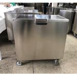 Custom Stainless Steel Commercial Soak Tanks With Good Insulation Effect for sale