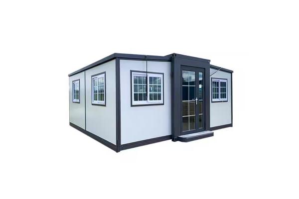 37 m² Expandable Prefab Home with Custom Bathroom