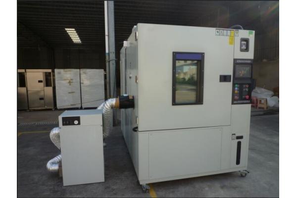 Humidity Reaches 10% Temperature And Humidity Testing Chamber With Dehumidifier