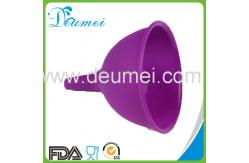 China Deumei Hot Selling Multifunctional Good Kichen Helper Collapsible Silicone Funnel supplier