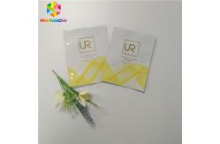 China Moisture Proof Cosmetic Packaging Bag Plastic Aluminum Foil Glossy Printing Surface supplier