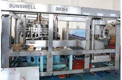 China Sealed Window Structure Mass Flow Juice Beer Can Filling Machine supplier