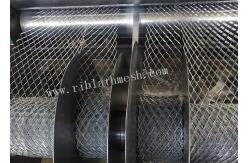 China 480g/M2 Galvanized 0.35mm Thickness Brick Wall Mesh 15m Length supplier