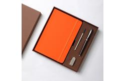China Luxury Executive Notebook Set A5 Journal Premium Pen U-Disc Thermos Set supplier