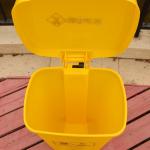 120L HDPE Plastic Trash Bin Medical Waste Container with Two Wheel