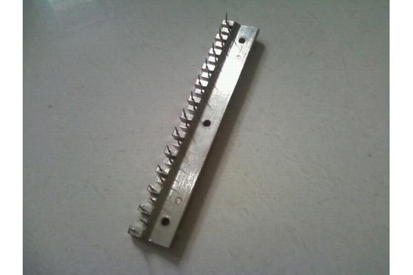 Monfort Bruckner Ewha Alea Pin Plates With OEM Process House