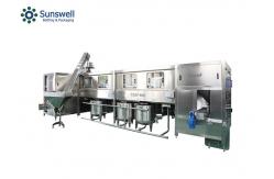 China PET 5 Gallon Water Bottling Machine 2000BPH Gravity Filling supplier