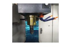 China XK7126 CNC Milling Machine 320mm Table Travel Fanuc Siemens Syntec KND GSK Controller supplier