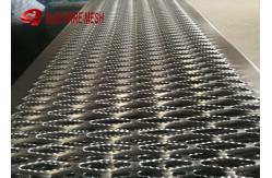 China Hot Dipped Galvanized Plate Perforated Metal Mesh Safety Grating Walkway Anti - Rust supplier