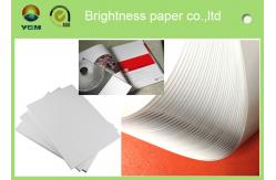 China Good Smoothness White Glossy Art Paper Couch Paper Roll For Printing Magazines supplier