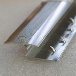 Aluminium Carpet Smooth Edge Trim Stripes Aluminum Carpet Trim 30mm for sale
