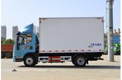 China 170hp 4x2 4.05m Refrigerated Box Truck Euro6 With 650R16LT Tire supplier