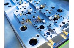 China EDM CNC Precision Injection Mold for Plastic Parts supplier