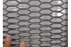 China Hexagonal Hole Anodized Honeycomb Expanded Metal Mesh For Car Grille ISO9002 supplier