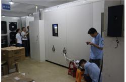 China Walk In Climate Control Chamber Programmable Temperature And Humidity System supplier
